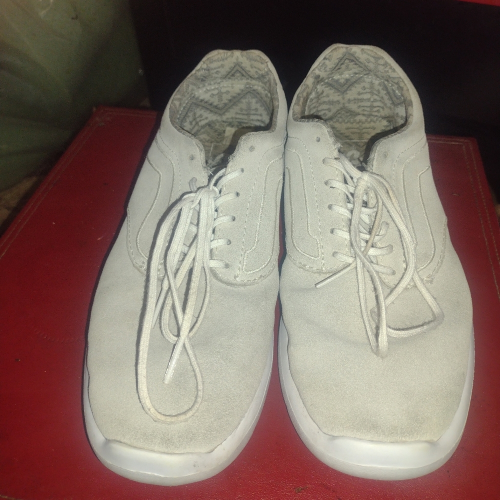 Vans Shoes - Picture 2 of 4
